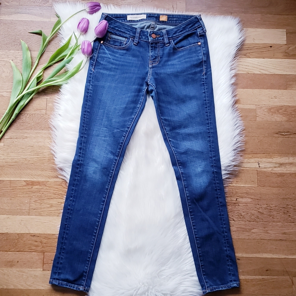 Pilcro Anthropology brand skinny jeans sz 26